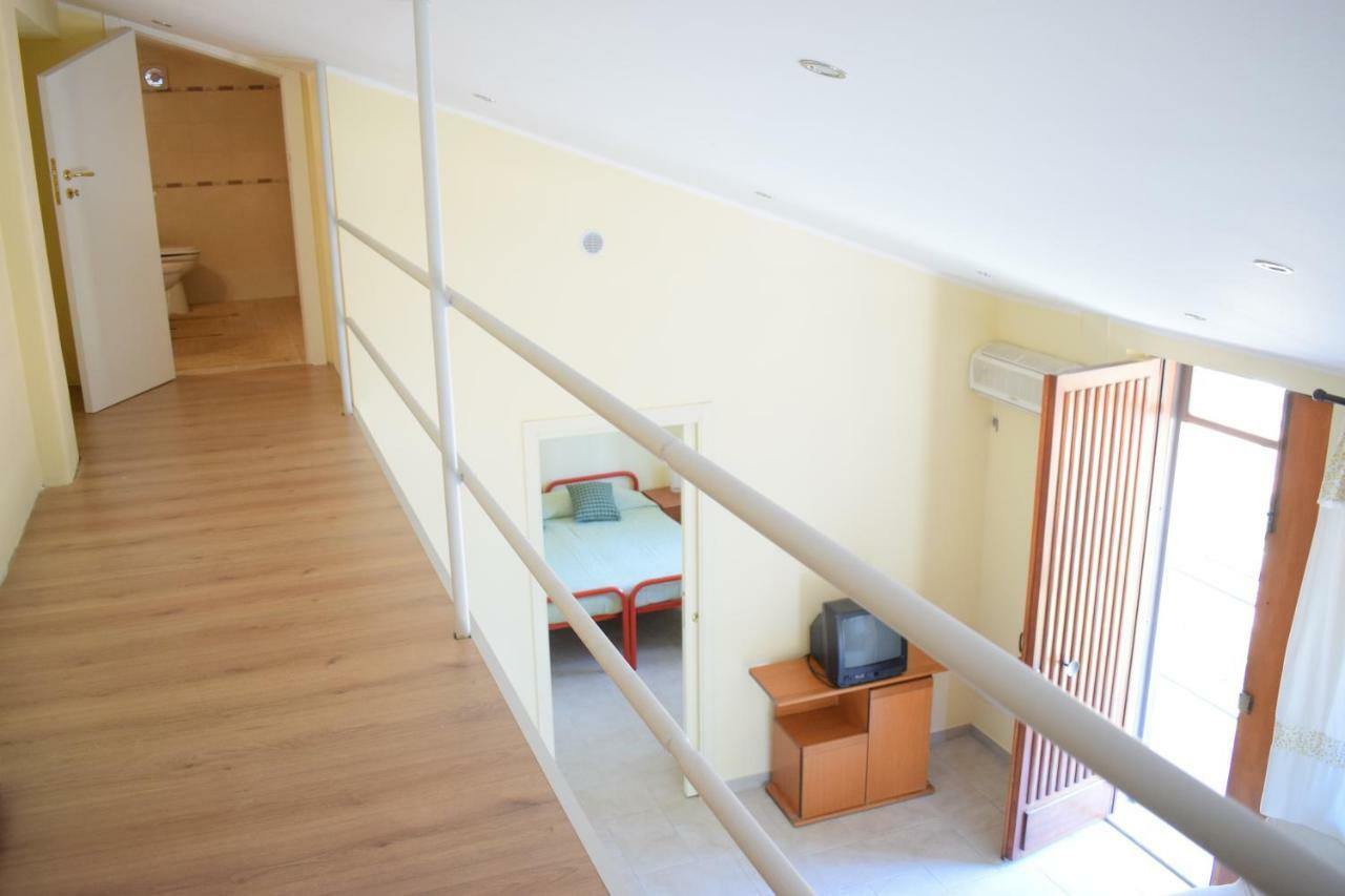 קטאניה Beach House Vaccarizzo מראה חיצוני תמונה